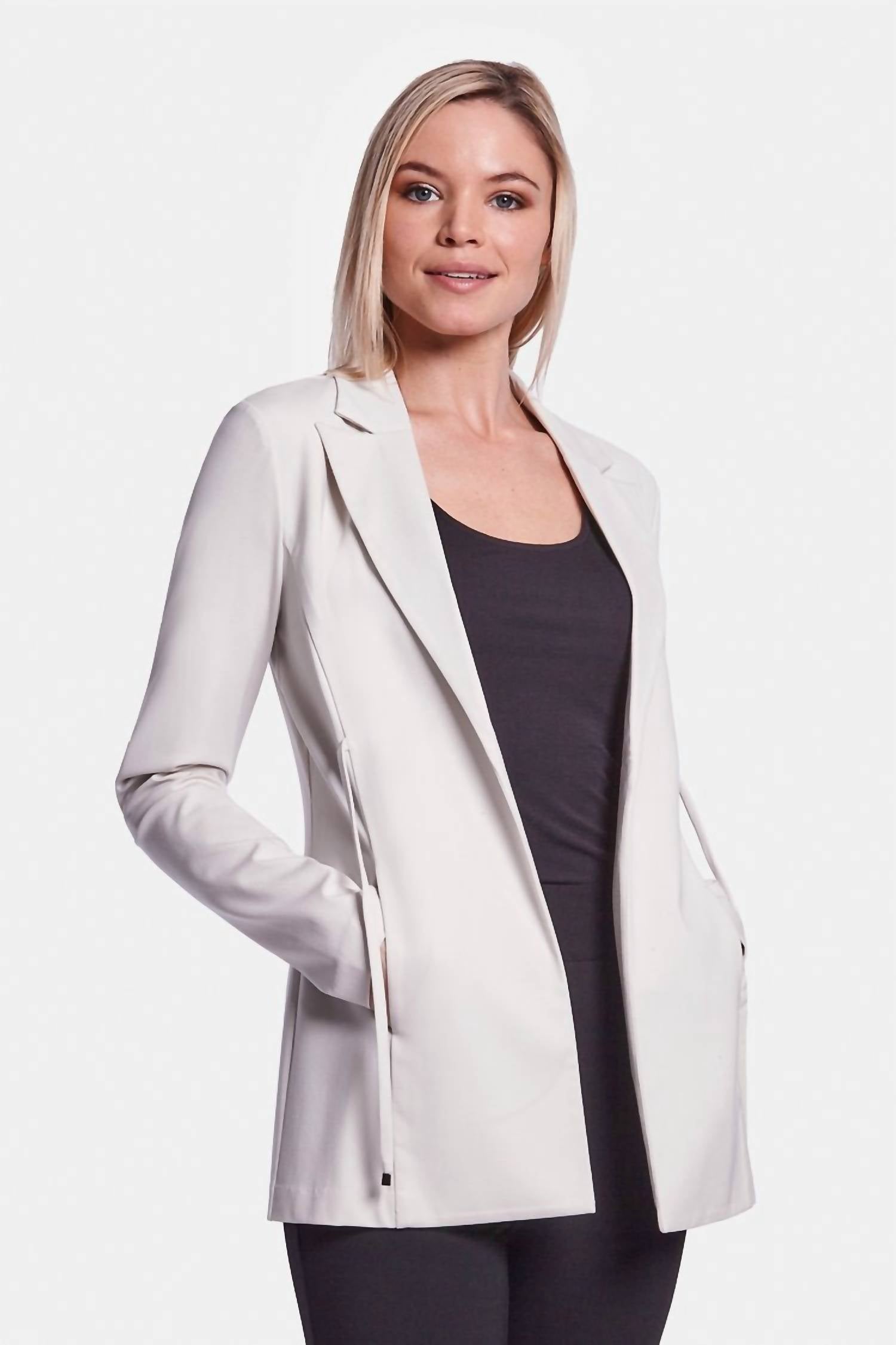 Capsule 121 - EXTREME BLAZER