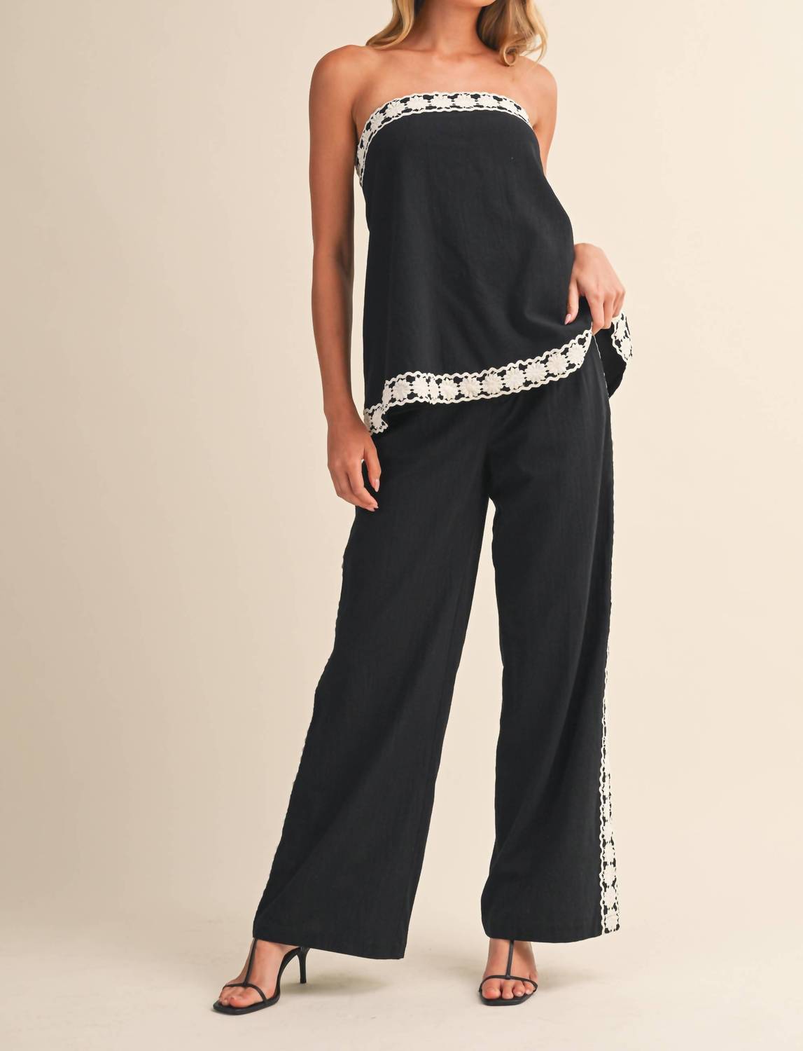 Klesis Lace Edge Tube Top And Pants Set in black cream - women's sleepwear