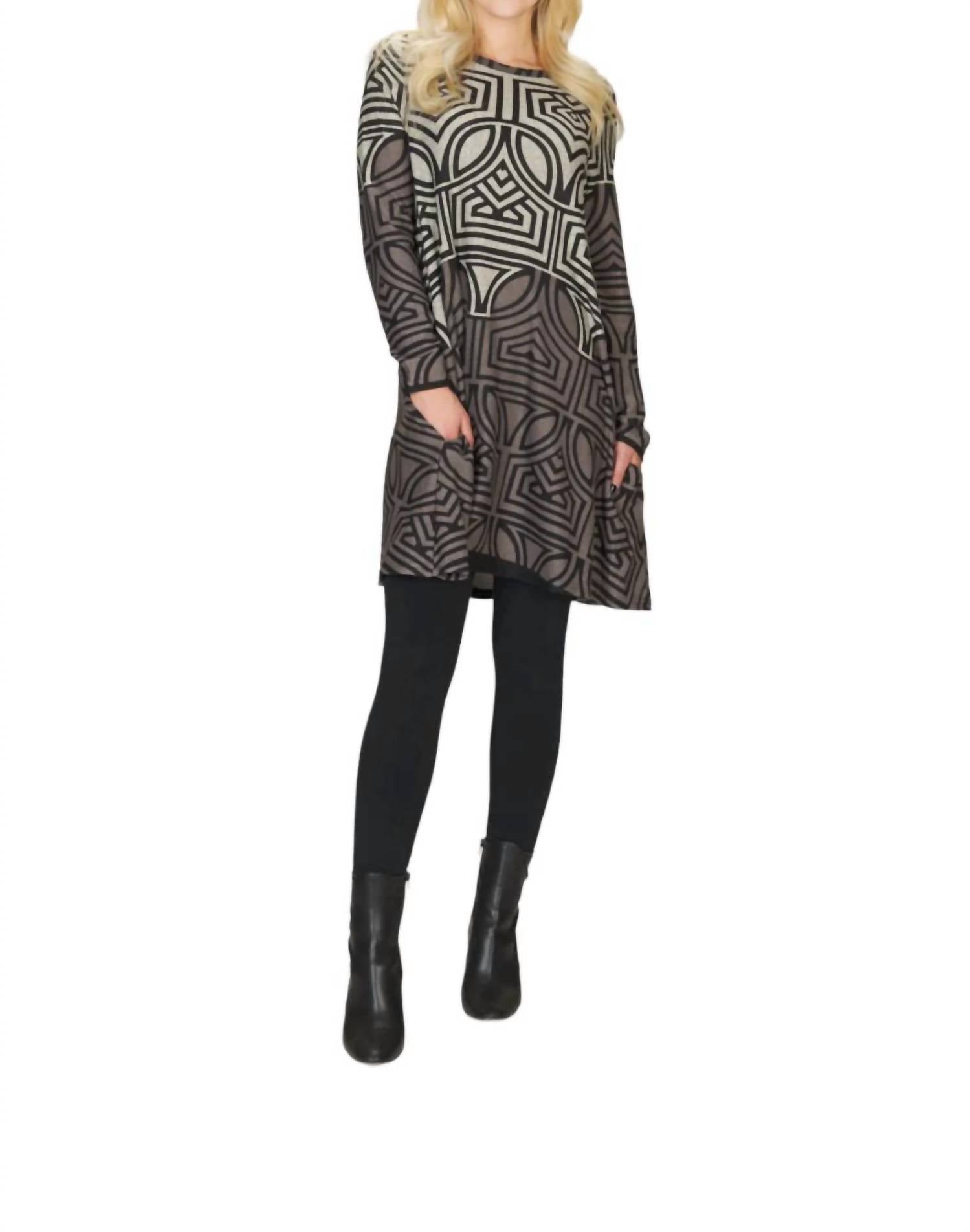 Papillon - Geo Design A-line Sweater Dress