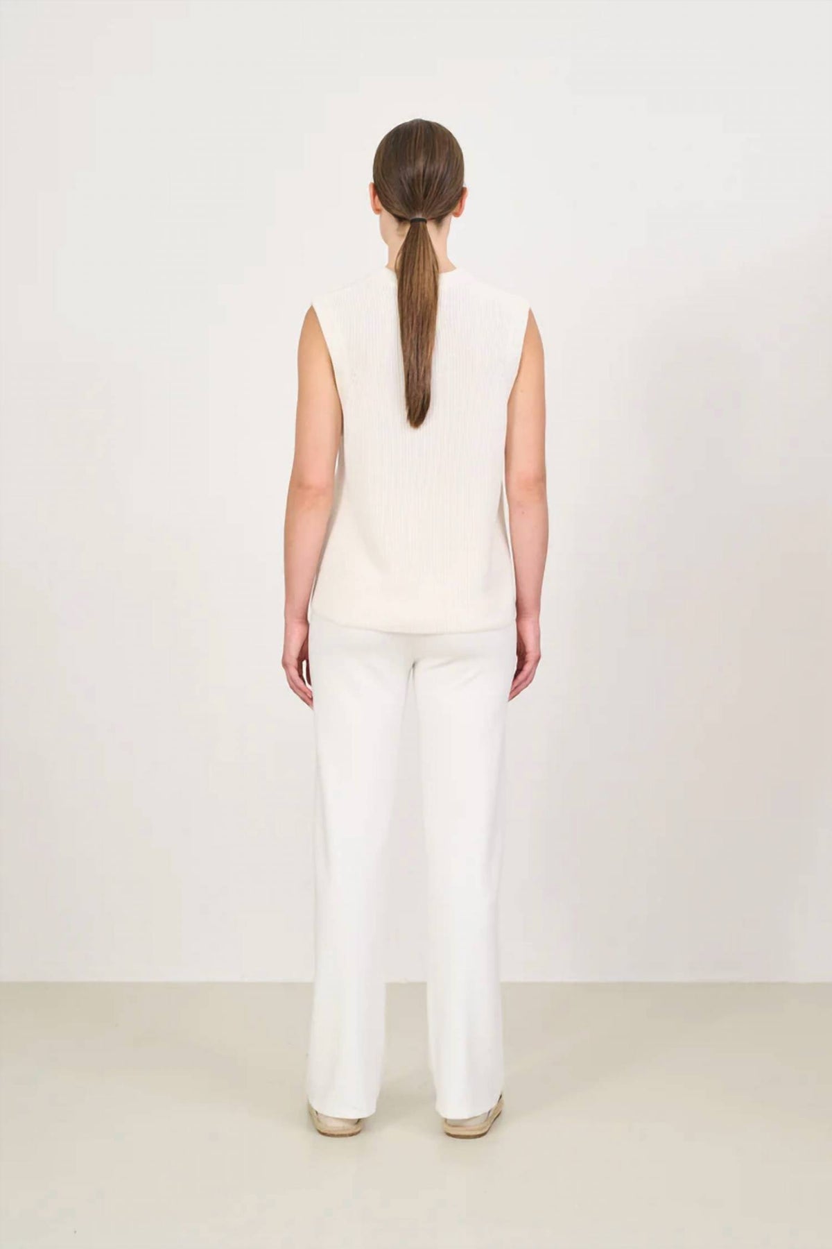 Lune Active - Forest Essentiel Pintuck Flare Pants