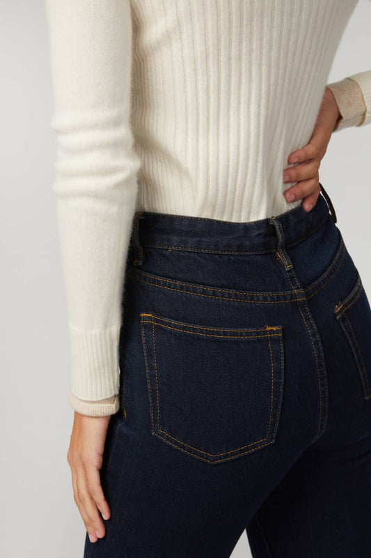 RIBBED CASHMERE TURTLENECK