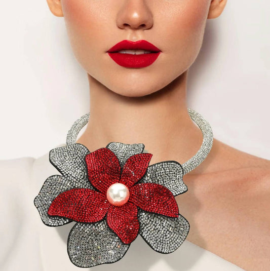 Natasha Accessories - Women's Flower Necklace