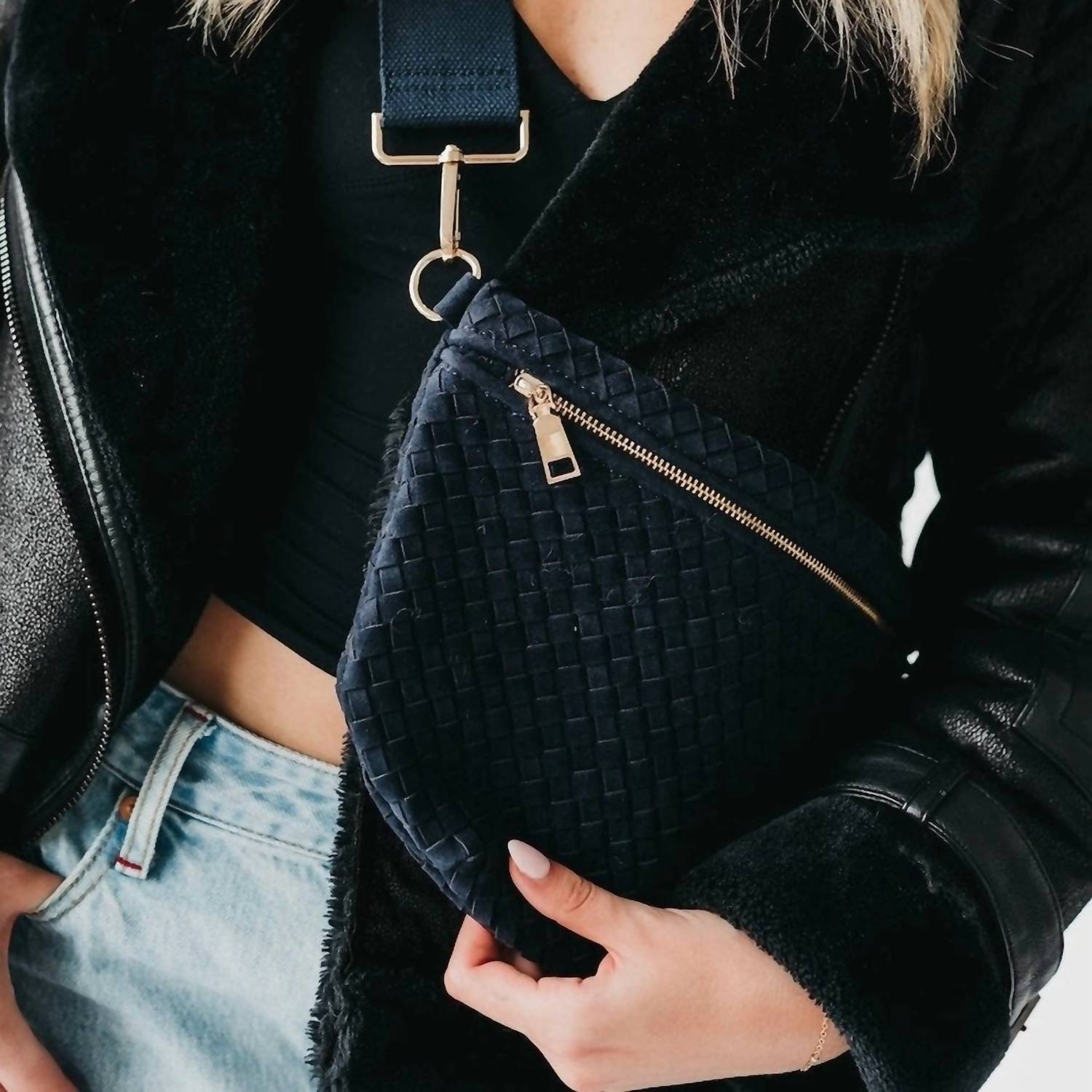 Pretty Simple Women's Vegan Suede Woven Crossbody Bag in navy blue - women's bag - detail view
