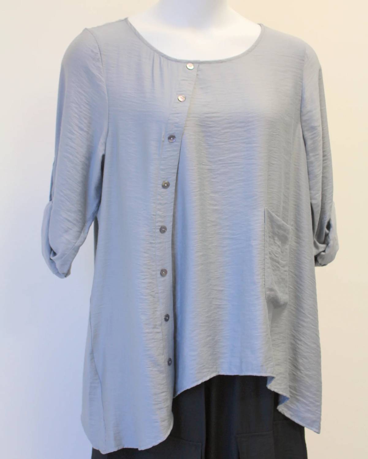 Chalet Et Ceci - Women's Azalea Silky Woven Top