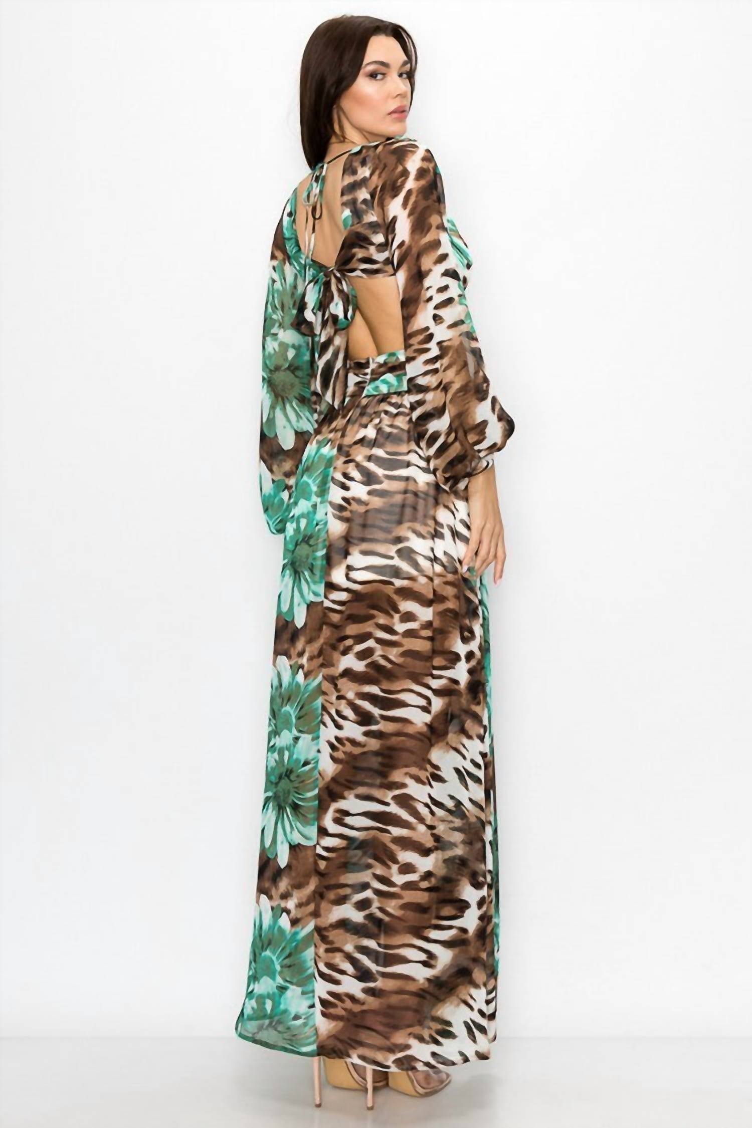 Little Secret Of Mine - O-ring Long Sleeve Maxi Dress