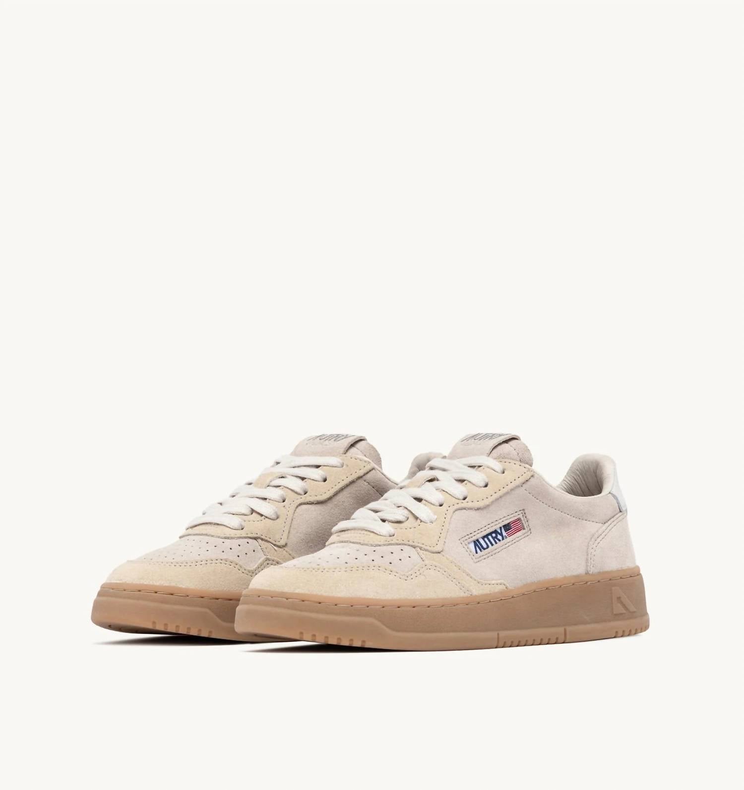 Autry - Women's Medalist Low Sneakers