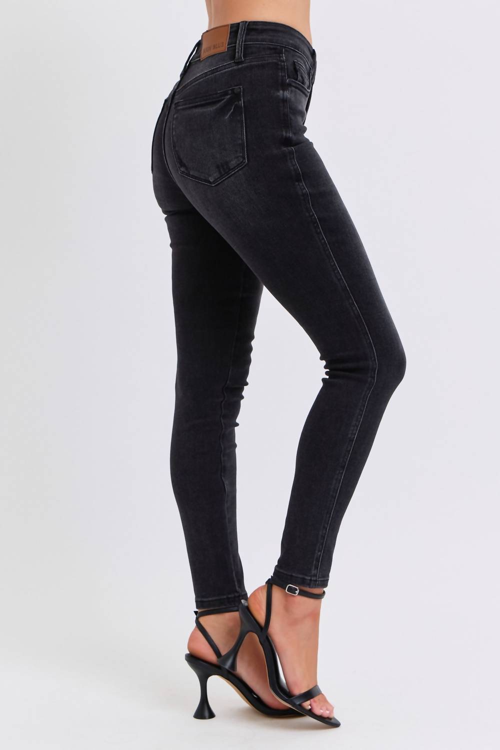 Judy Blue - Mid-rise Tummy Control Skinny Jeans