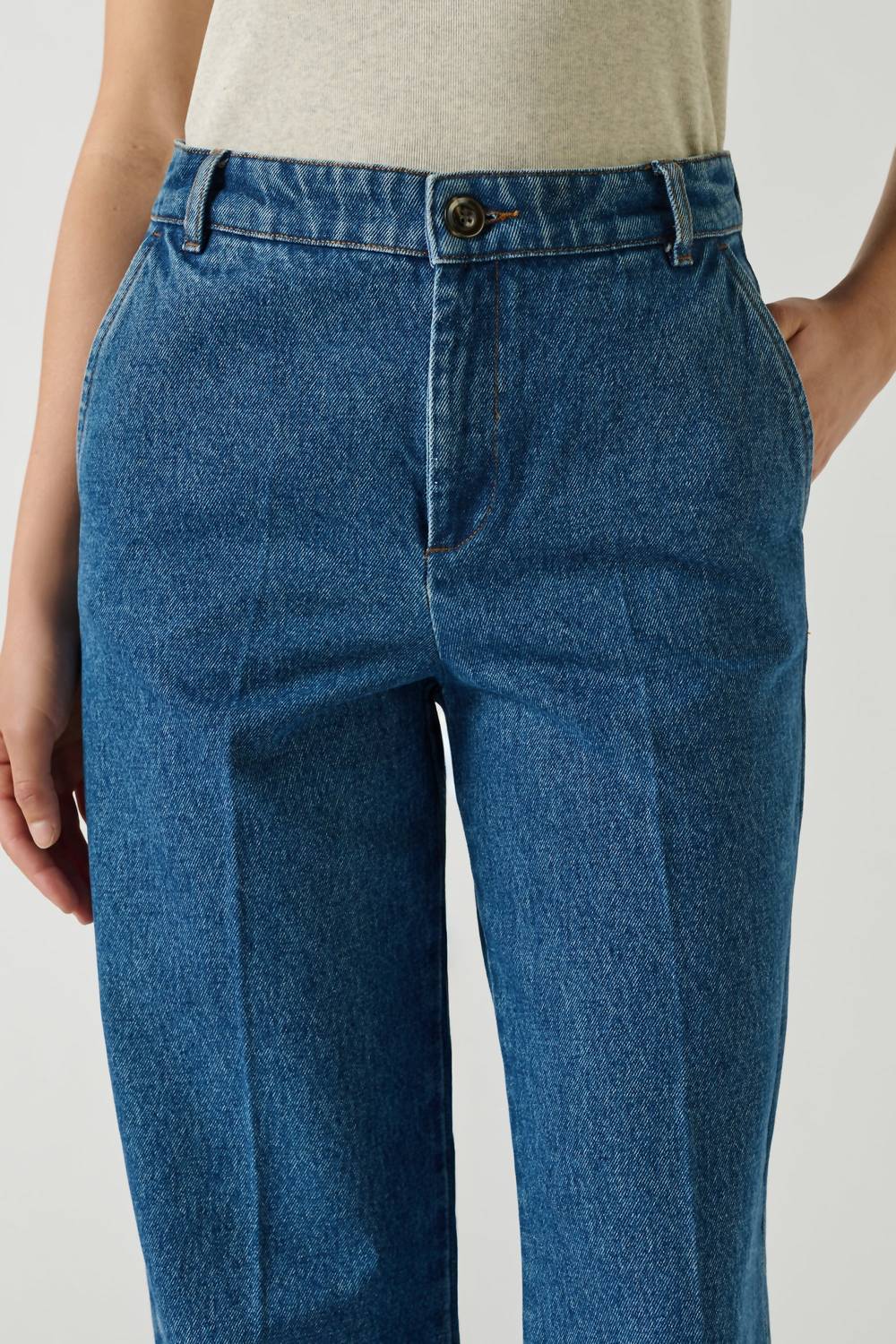 Soeur - CALIFORNIA JEAN