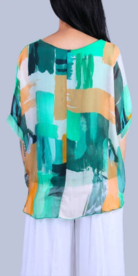 GIGI MODA Carmelina Brushstroke Blouse in emerald green - women's blouse - detail view