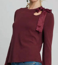 Umgee - Soft Stretch Pullover Bow Top