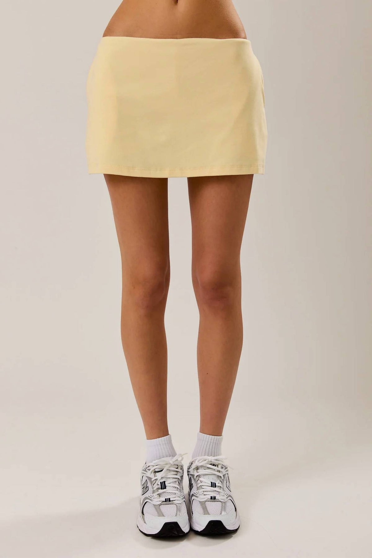 Le Lis - Butter Mini Skort