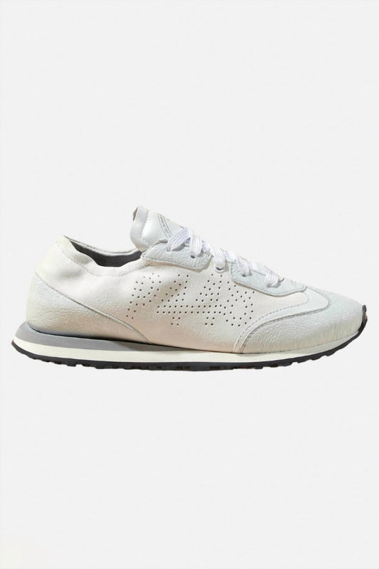 P448 - Women's Audry Sneaker