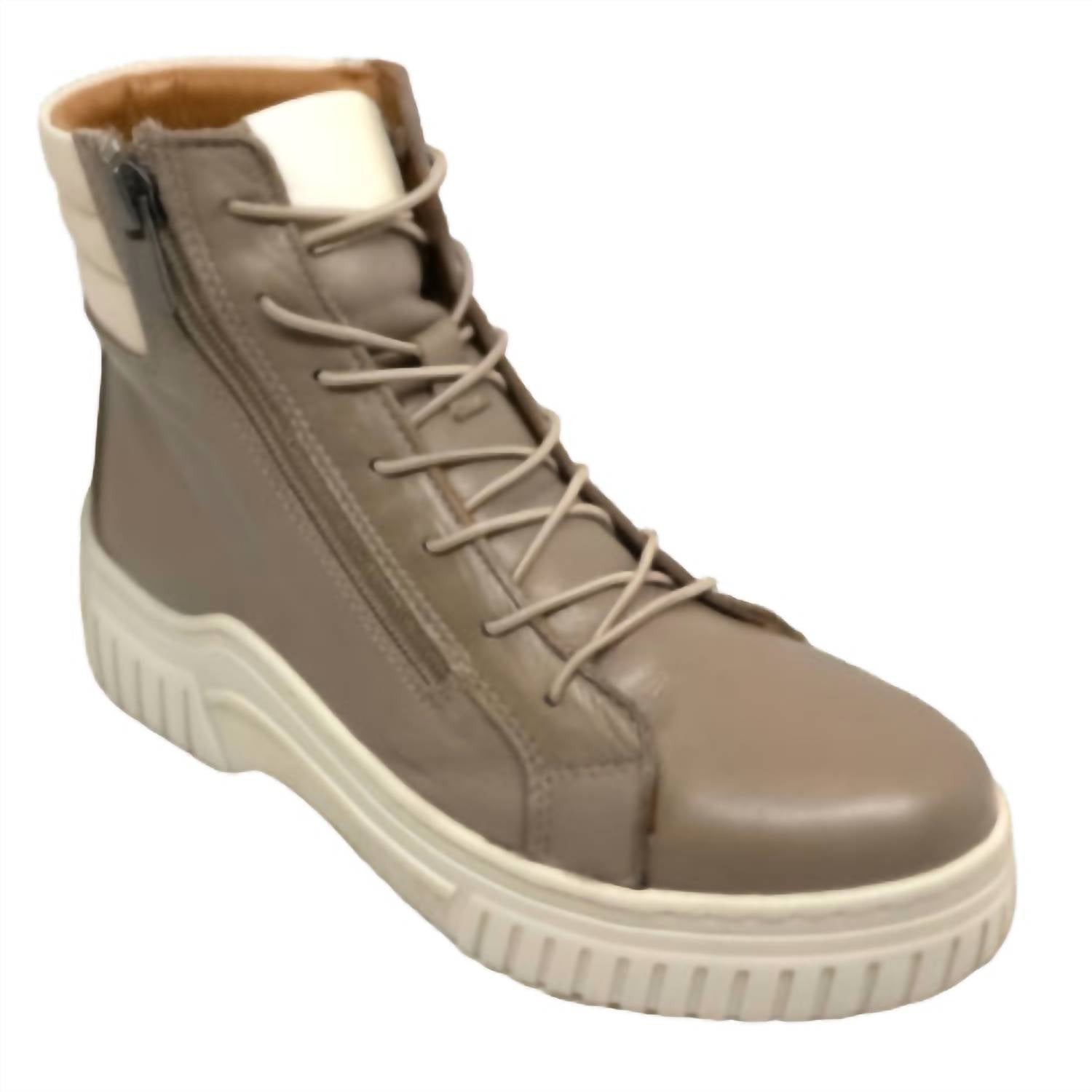 Gelato Women's Tenor Boot in mink - women's shoe