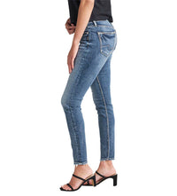 Silver Jeans Co - Suki Mid Rise Skinny Jeans