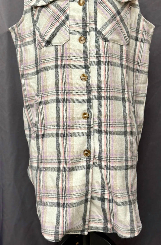 Coco + Carmen - Women's Liv Long Plaid Vest with Pockets