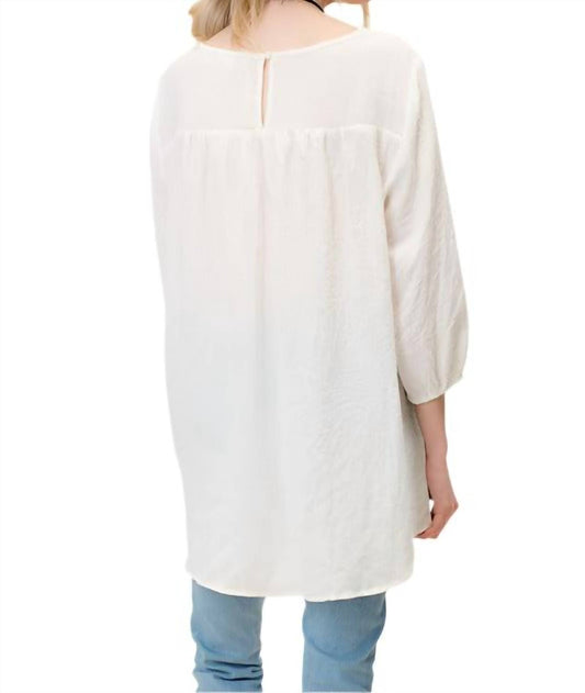 Kori - Paisley Embroidered Top