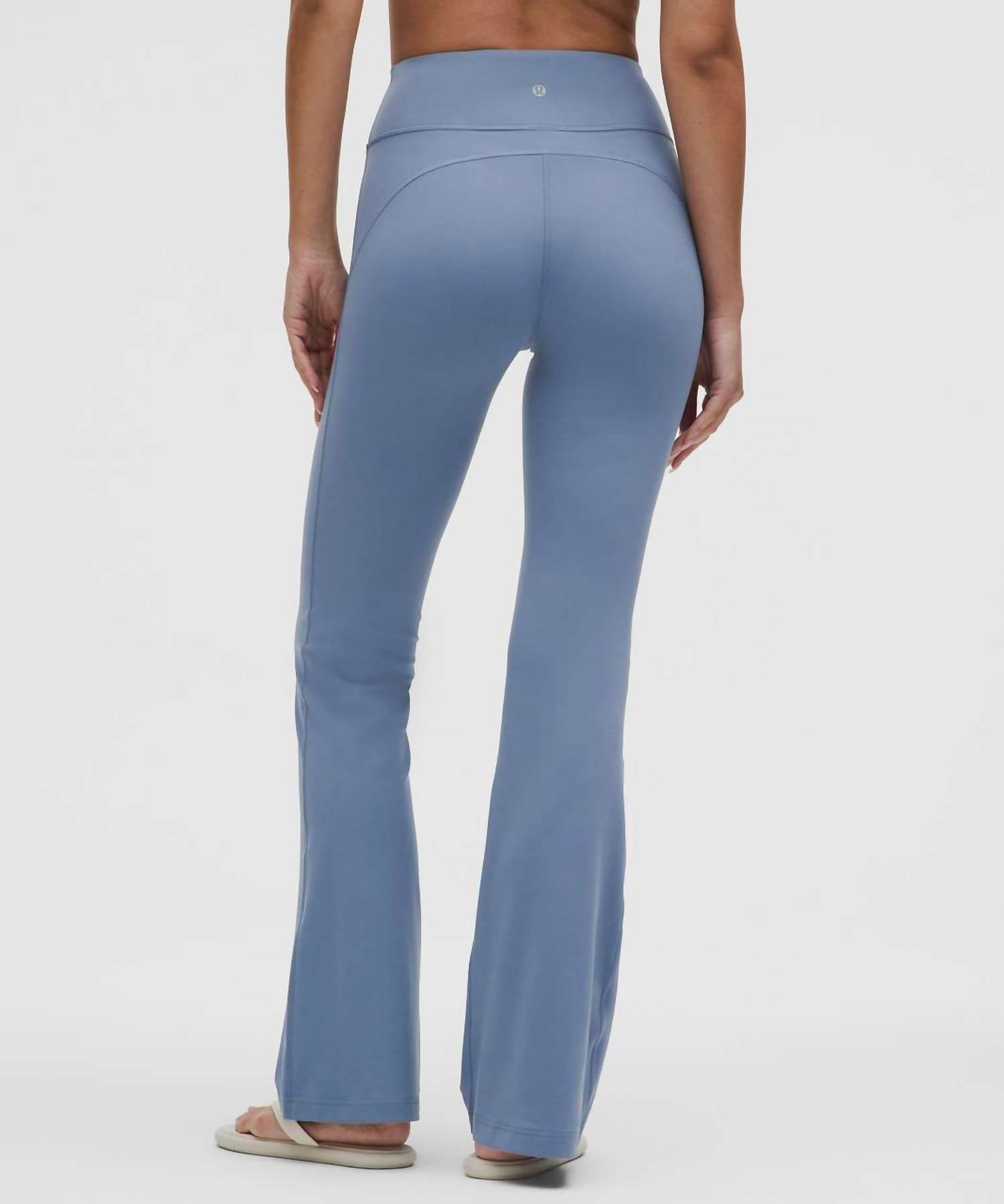 Lululemon - Groove Nulu Flared Pants - Regular