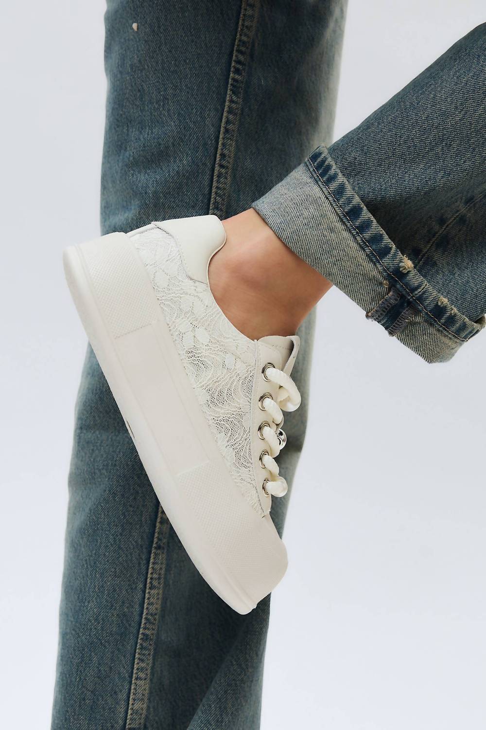 Lonza Women's Synda Low Top Sneakers in white - women's sneaker - view 9