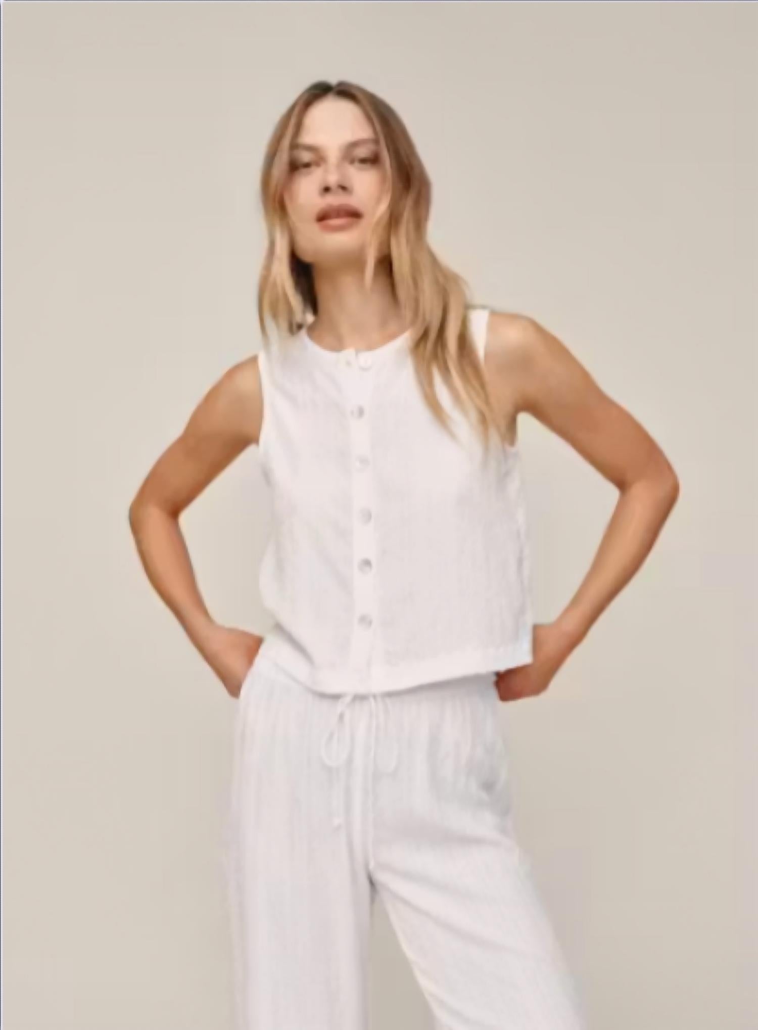 Bella Dahl - Sleeveless Button Front Top