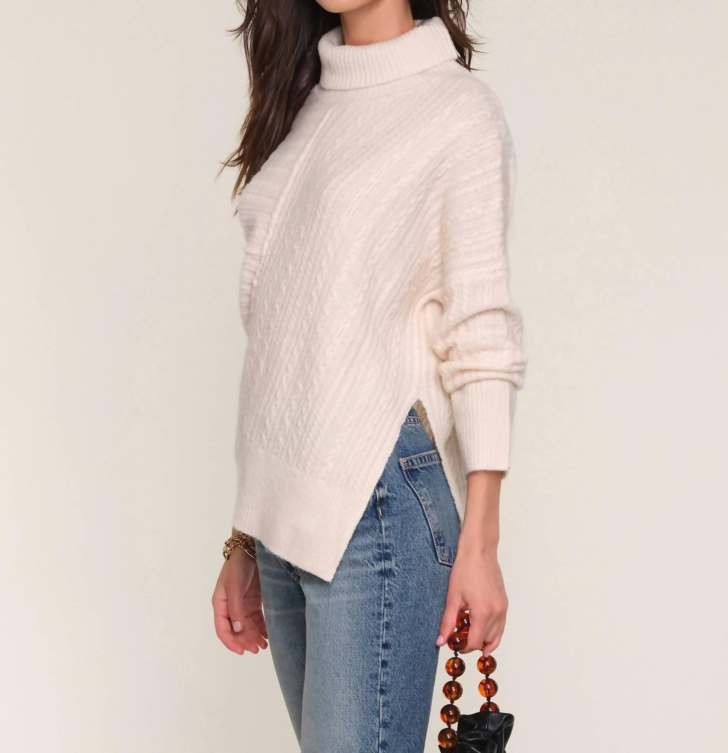 Heartloom - Seira Sweater