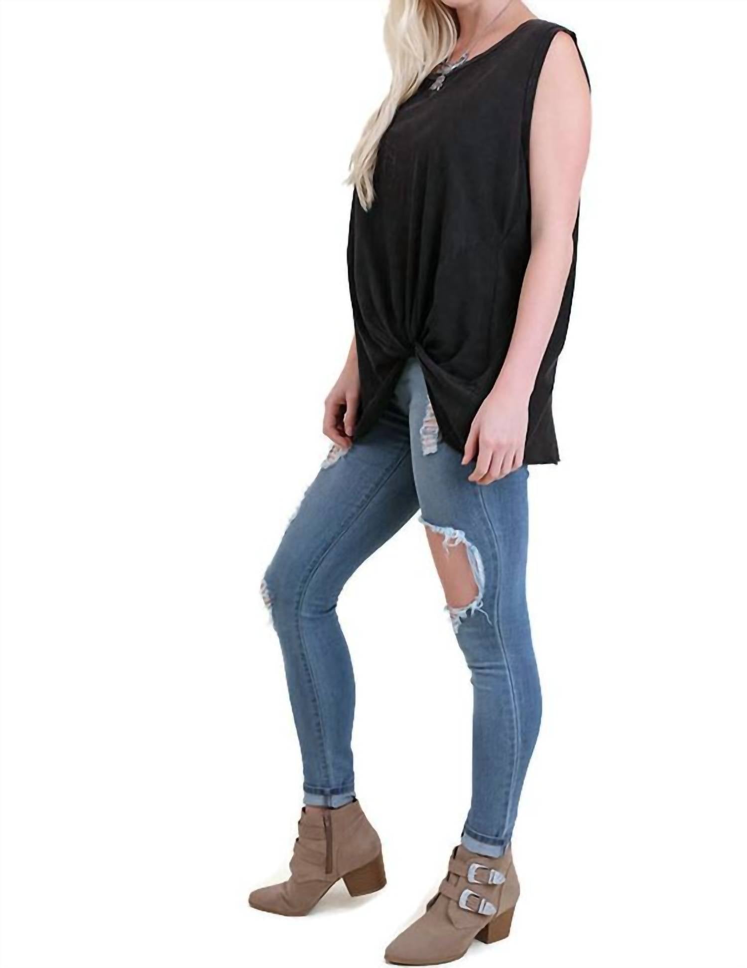 Umgee - Mineral Washed Twisted Knot Top
