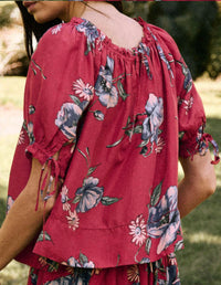 The Great. - The Petunia Top