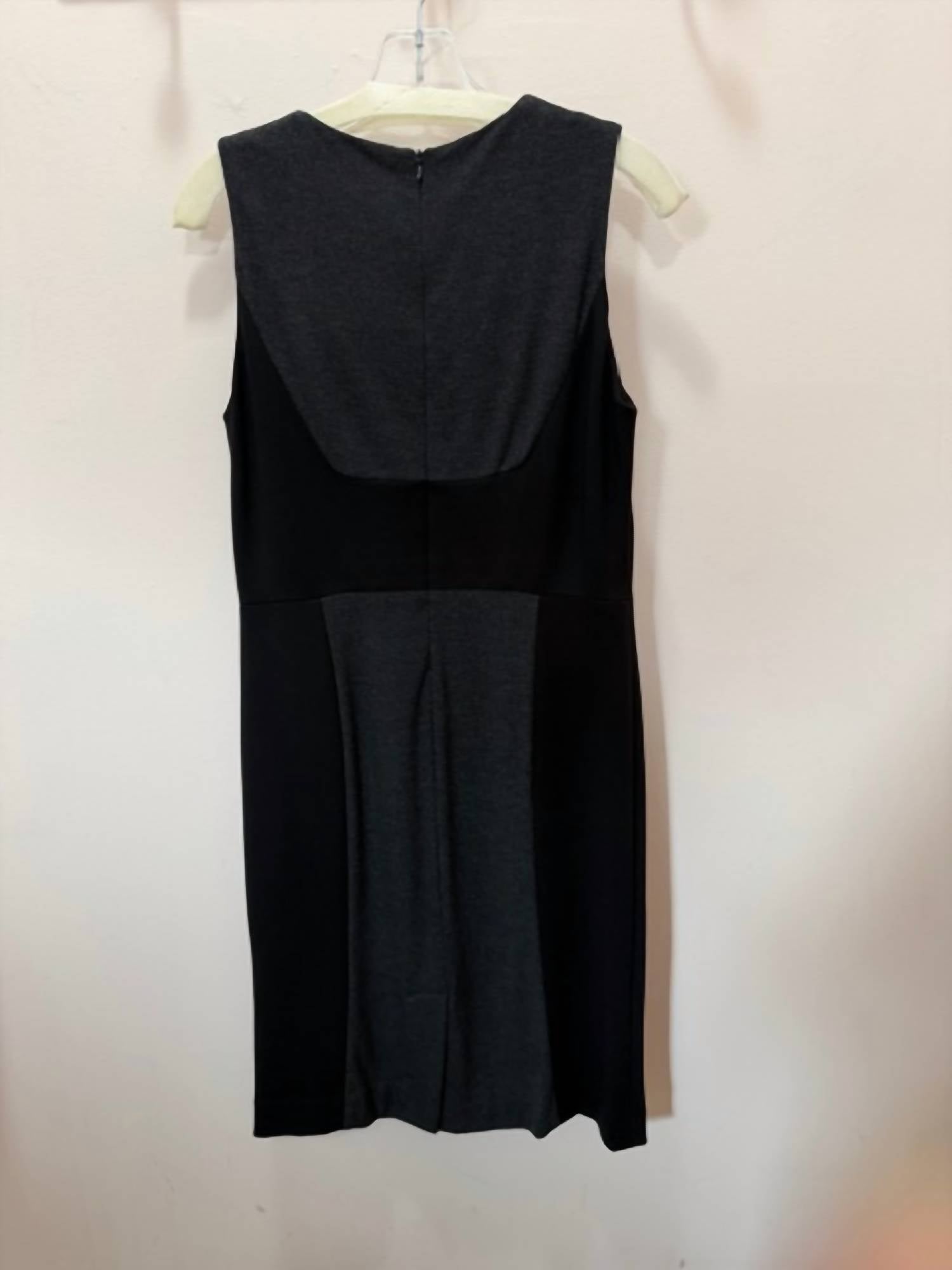 Katherine Barclay - Women's Knit Sleeveless Dress