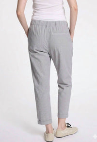 Lis Lareida Leo Ankle Pants in night blue white - women's pants - detail view