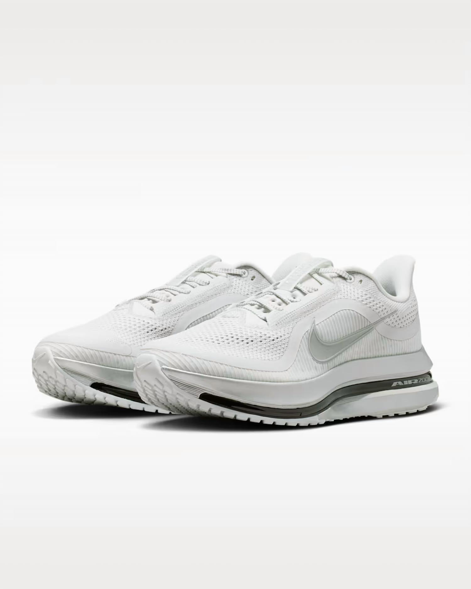 Nike - Men's Pegasus Premium Running Shoes