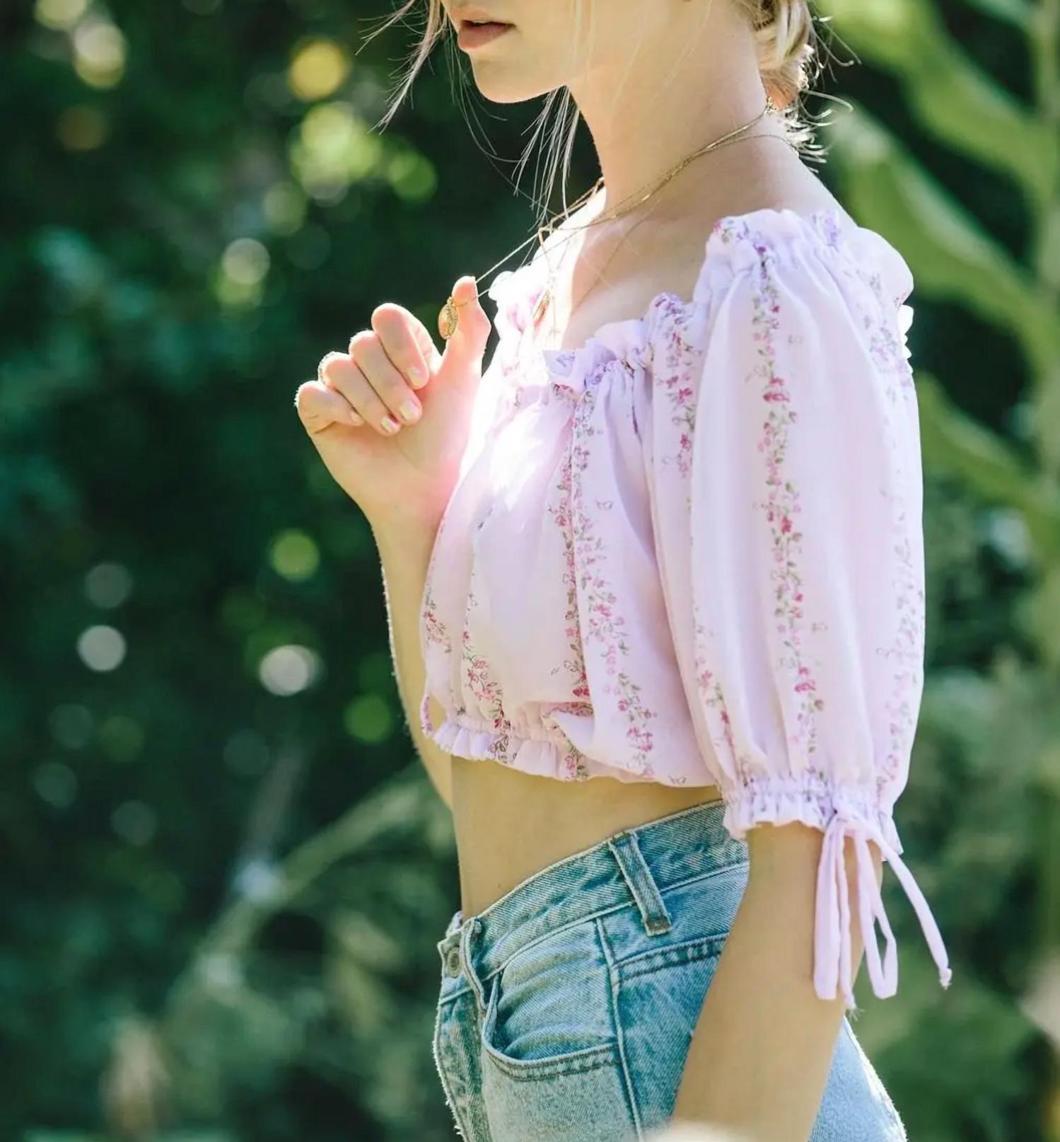 DAHLIA TOP