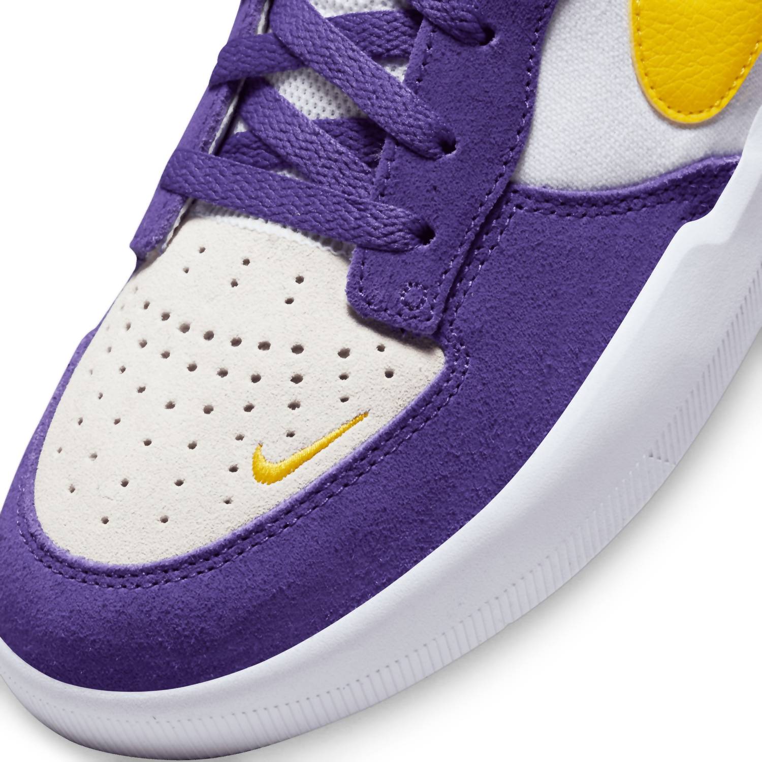 Nike - Men's SB Force 58 Vikings Shoes