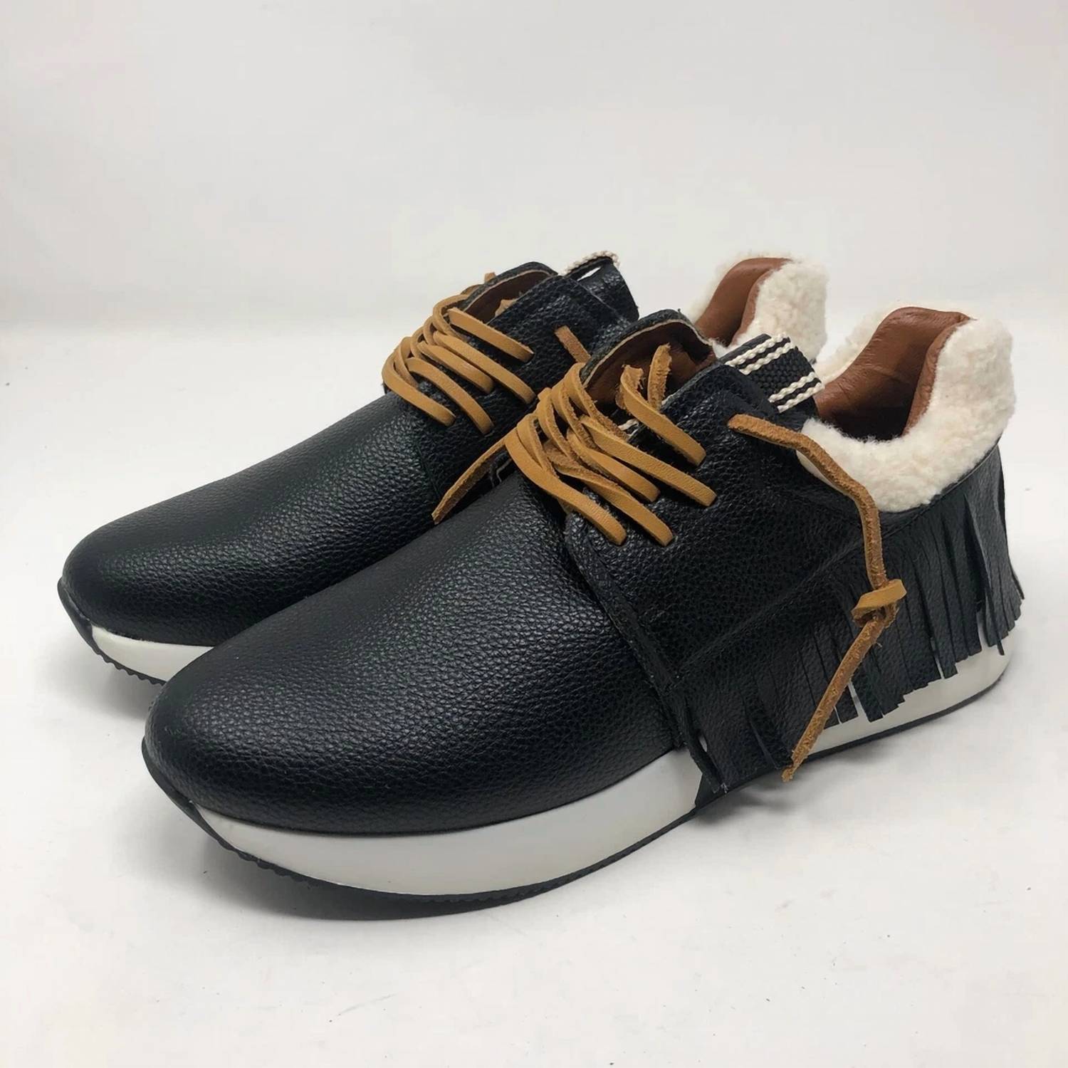 Shu Shop - Women's Pepa Fringe Sneaker