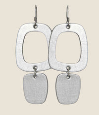 Nickel & Suede - Vintage Maras Earrings