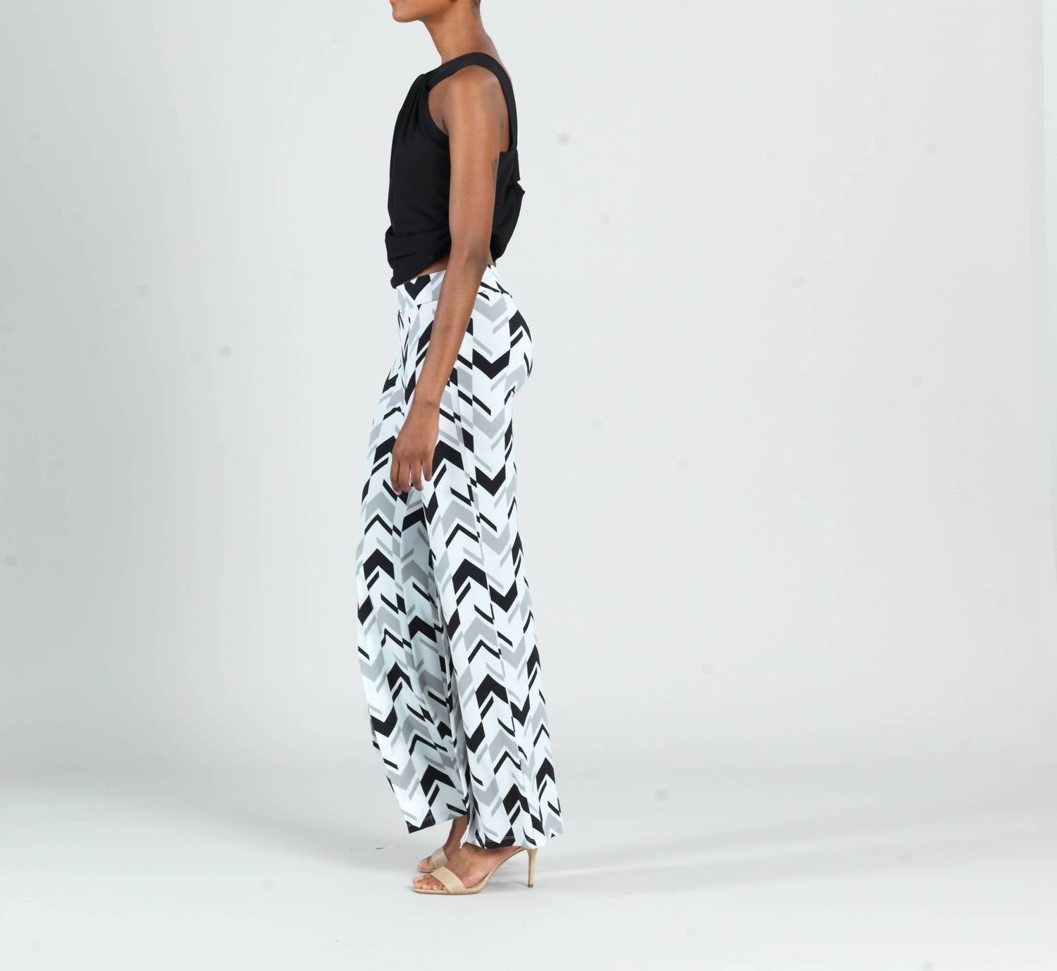 Clara Sunwoo - Kick Front High Slit Pant