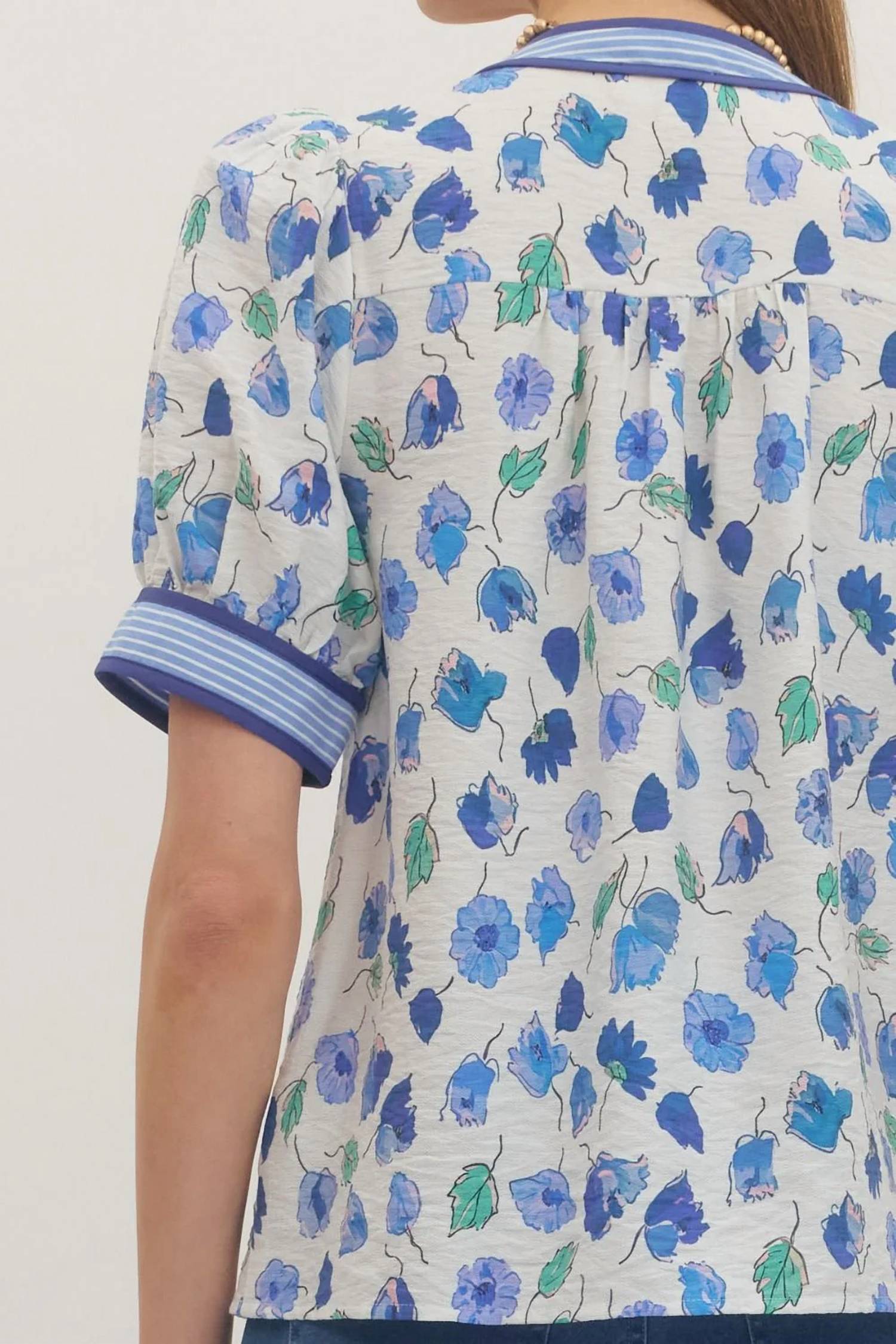 Entro - Floral V Neck Blouse