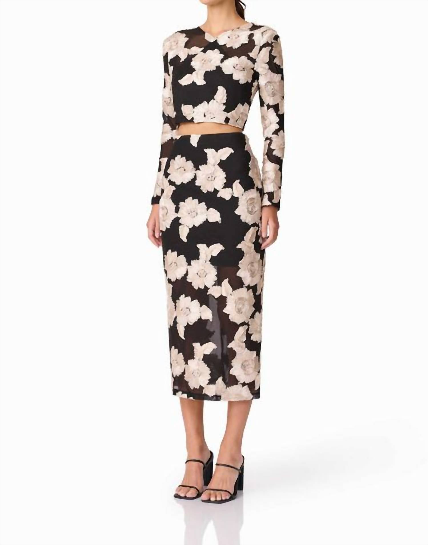 Elliatt - Margaux Long Sleeve Top