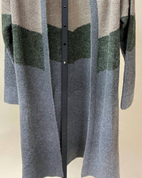 Hem & Thread Women's Chevron Hooded Cardigan in grey - women's cardigan - detail view
