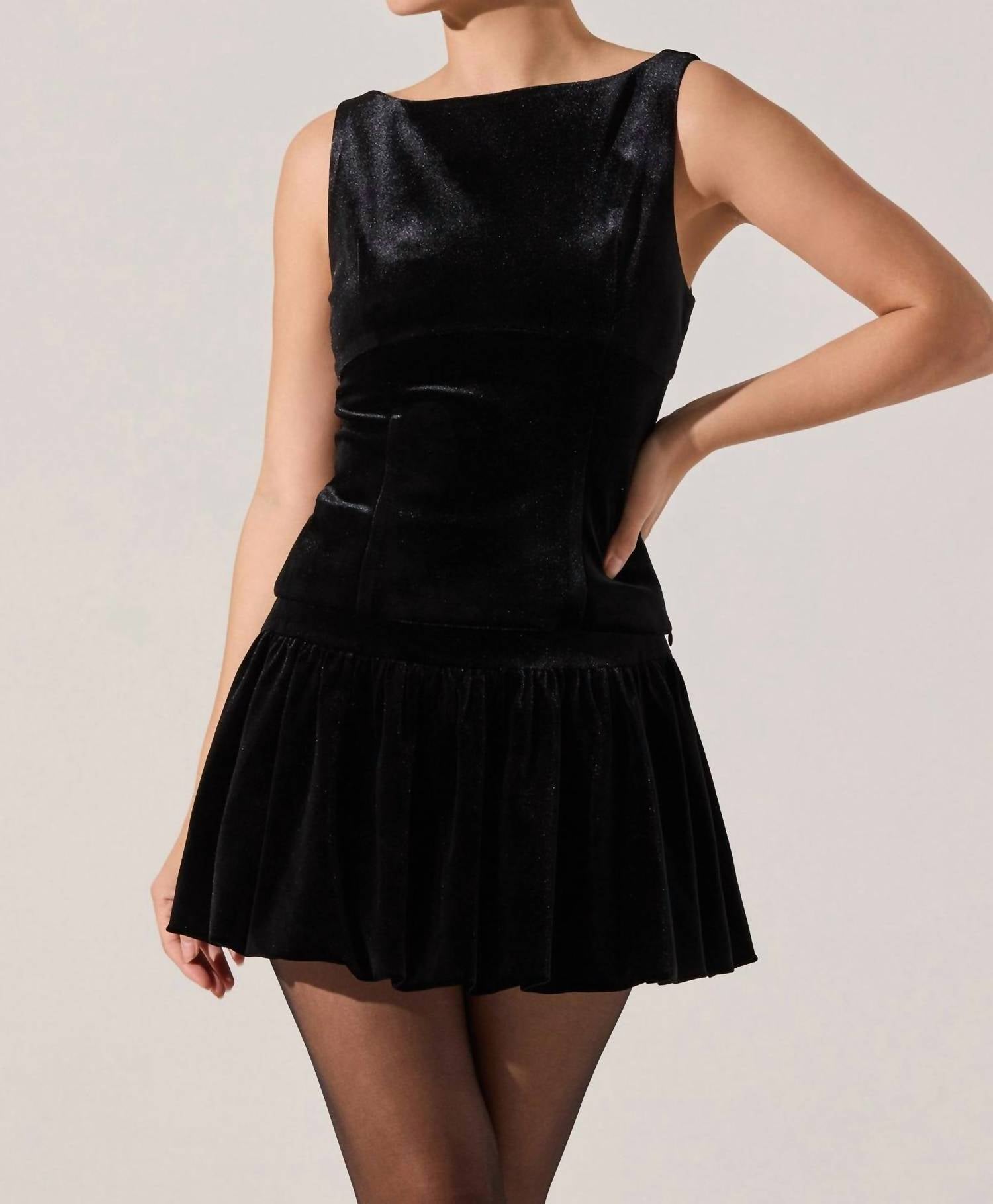 Astr - Jinnie Velvet Sleeveless Top