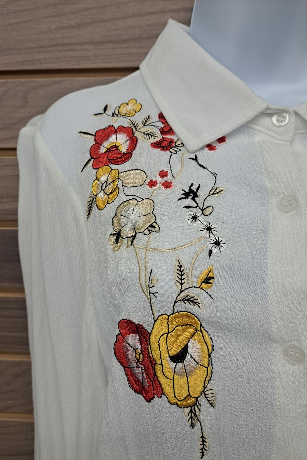 Angela Plus - Women's Embroidered Floral Blouse