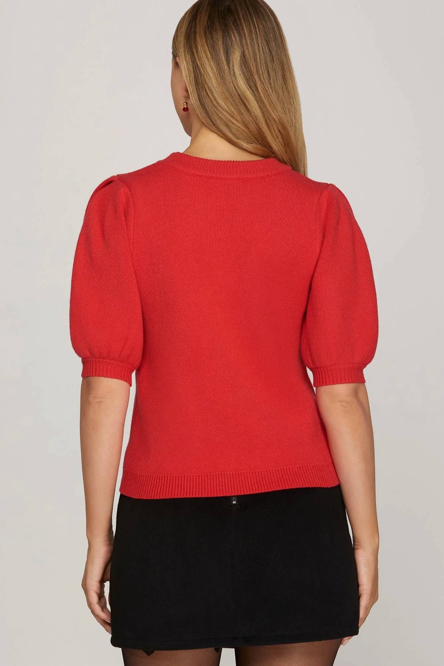 She + Sky - Heart Applique Short Sleeve Sweater