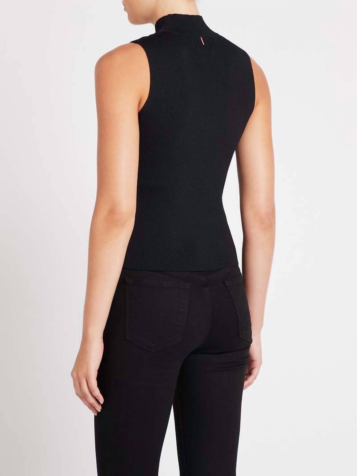 Astrid - Sleeveless Knit Top