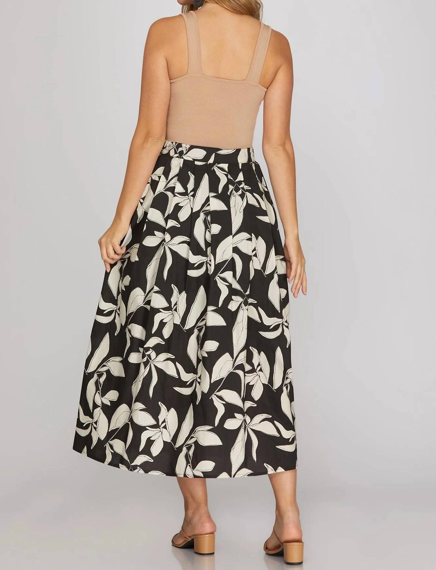 She + Sky - Printed Midi Skirt With Back Elastic Waistband
