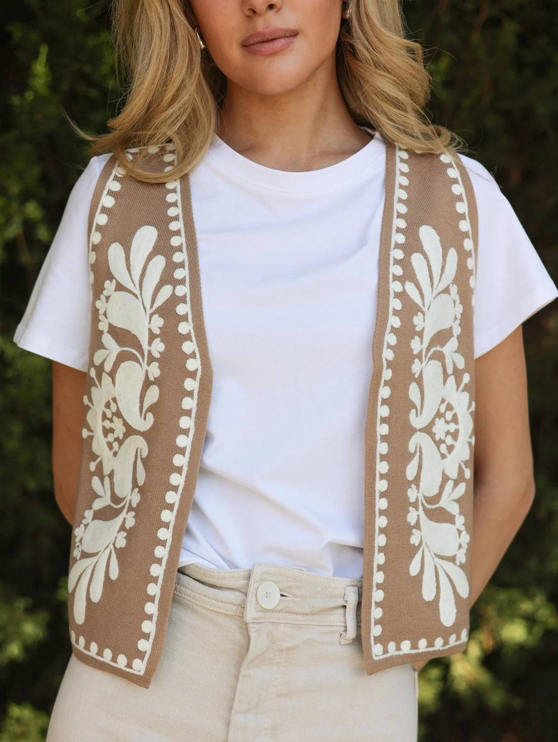 Hem & Thread - Ricamo Embroidered Knit Vest