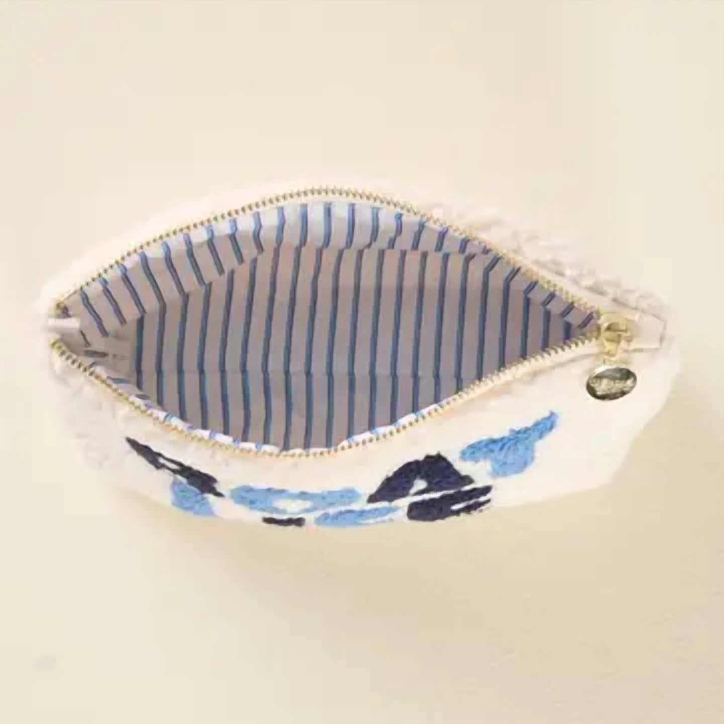 The Darling Effect - Women's Boat Life Teddy Pouch Bag