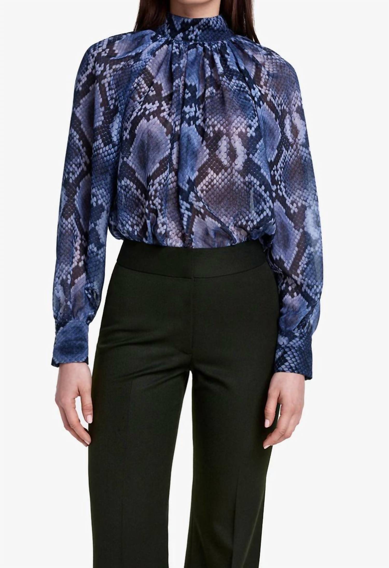 Smythe - Kitten Blouse