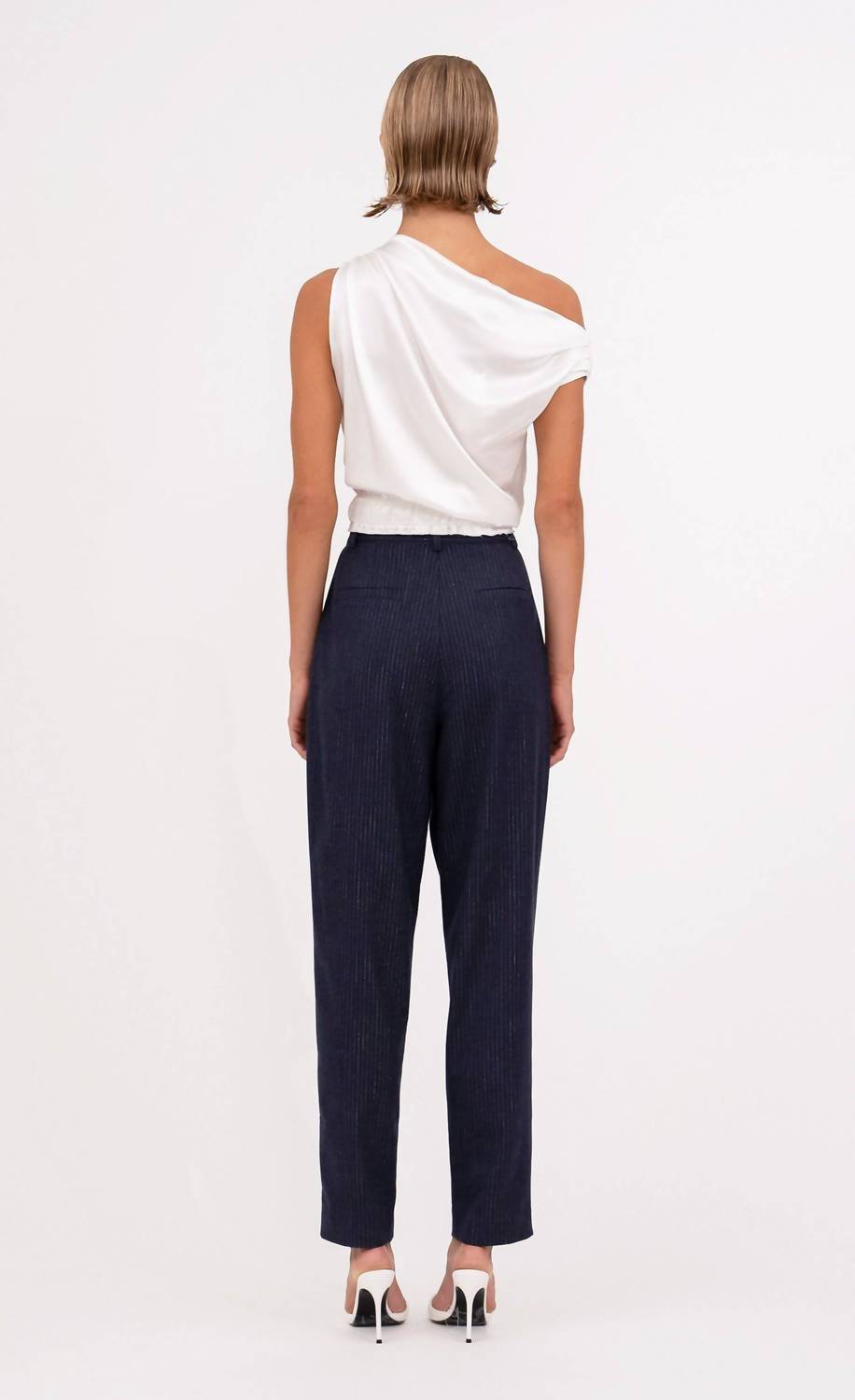 Nonchalant Label - Adelina Crop Top