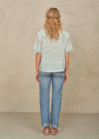 M.A.B.E. - Edie Stitch Short Sleeve Top