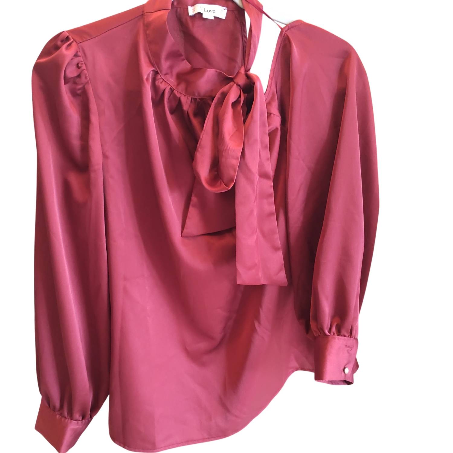 Llove - Women's Tie Neck Bow Blouse