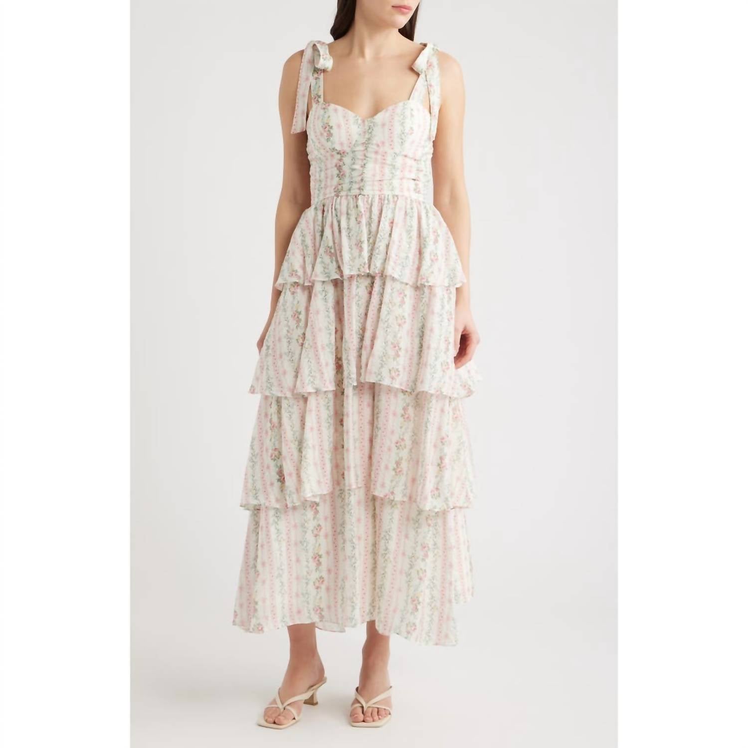 Zoe And Claire - Floral Printed Tiered Dress