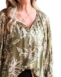 Oddi - V Neck Pattern Puff Sleeves Blouse